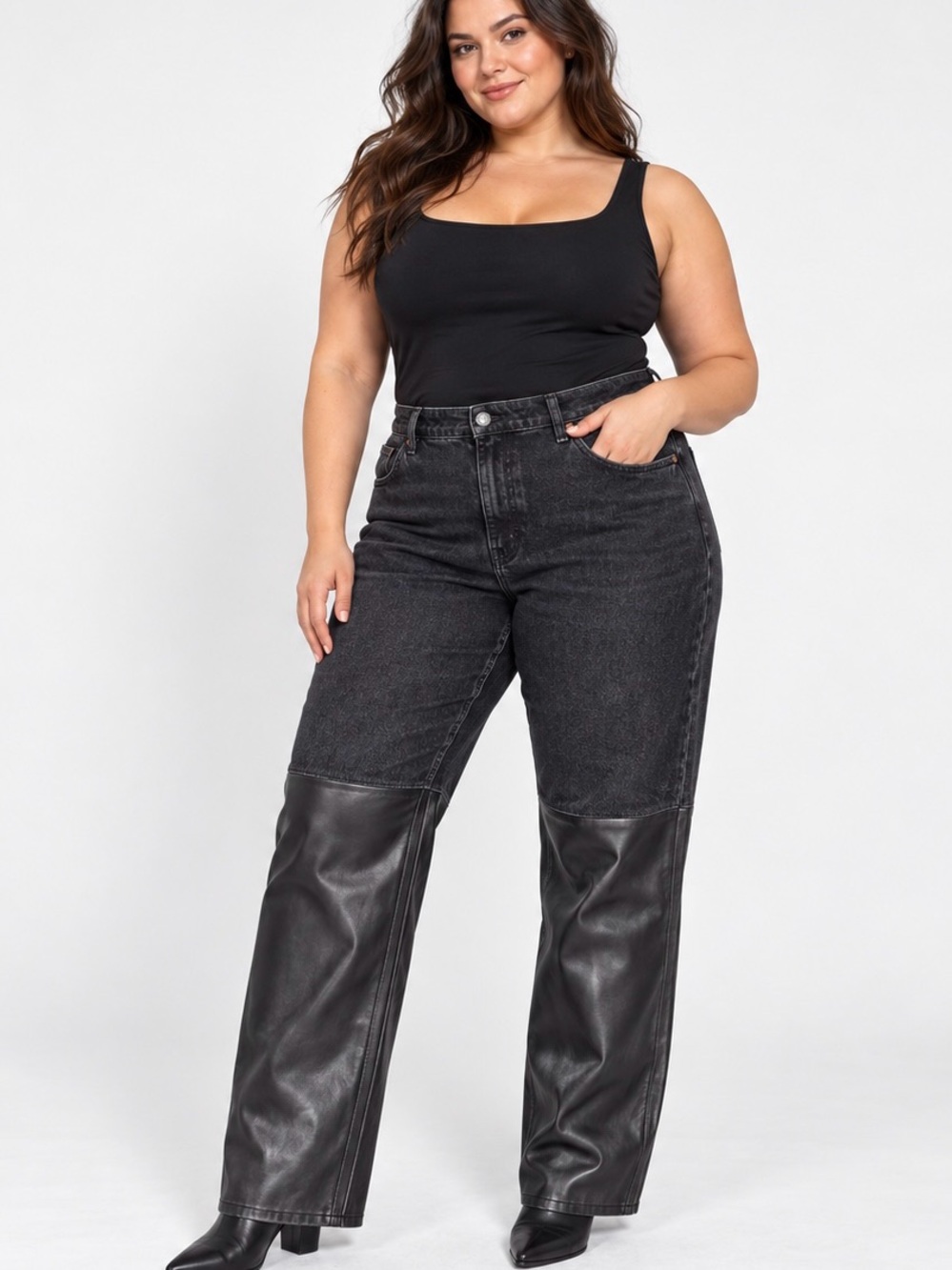 Abercrombie &Fitch 90s straight ultra high rise Faux Leather panel jeans 34/18